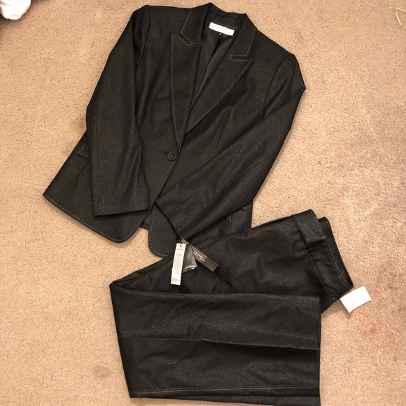 Tahari pant suit! NWT - Picture 2 of 5